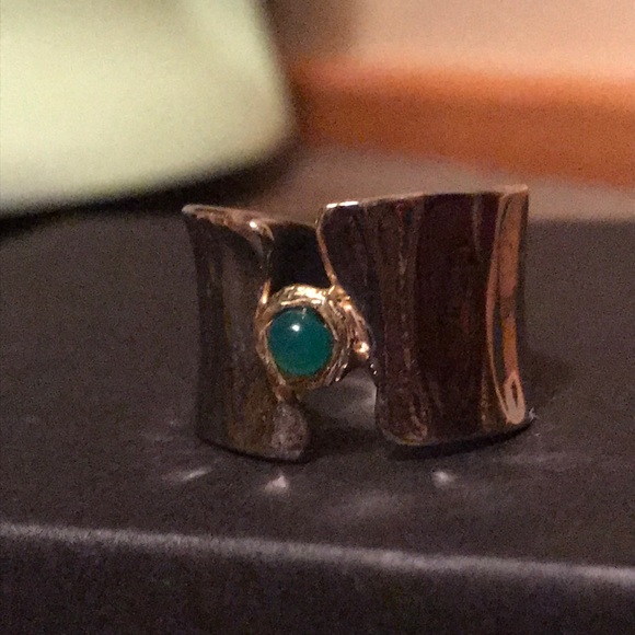 Wide band ring in beautiful condition - Picture 2 of 7